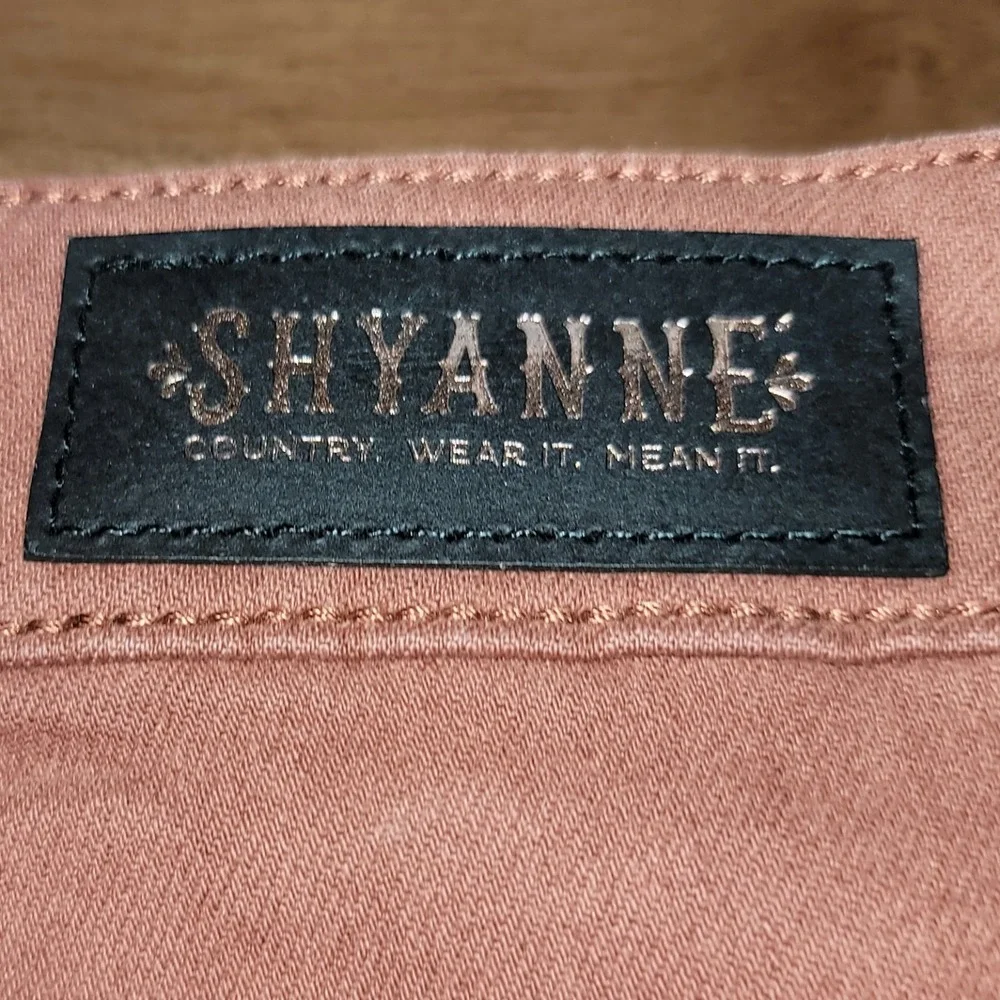 Shyanne Women's Tulip Flare Jeans Size 33 Rust Orange Bell Bottom Western - Picture 4 of 12